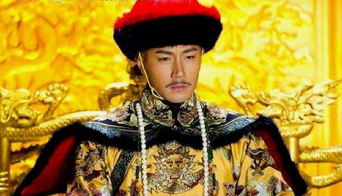 八旗中最尊贵的为何不是正黄旗?与此人有关