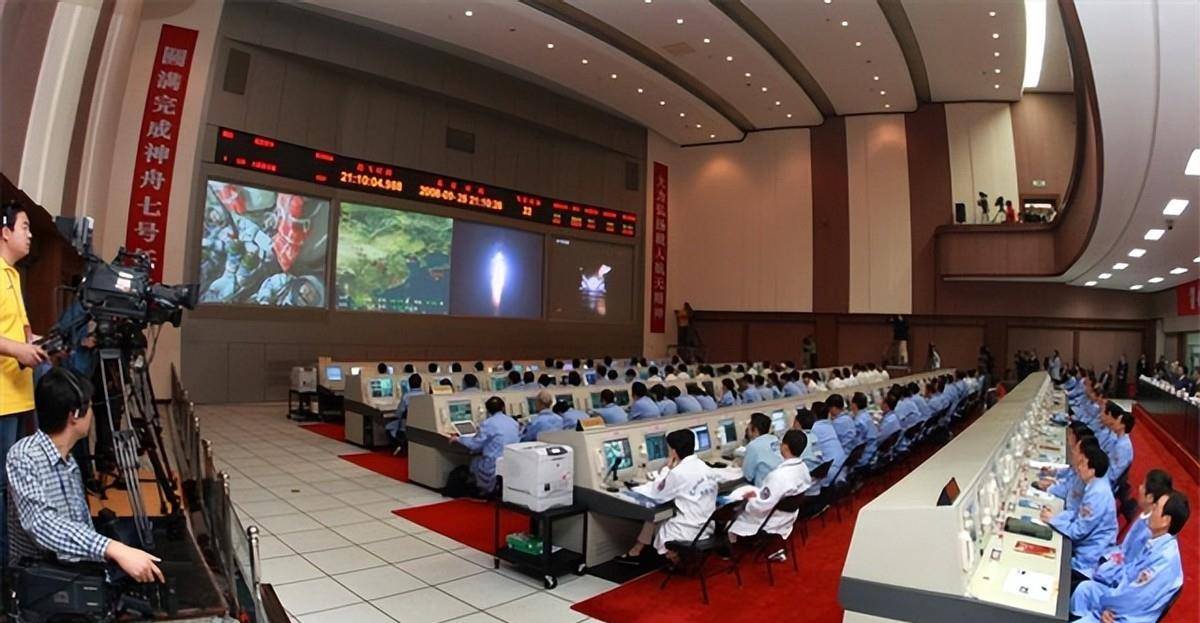 杨利伟回忆火箭加速:在那一刹那,我真的以为自己要牺牲了