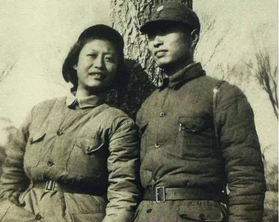 左权是八路军副参谋长,周子昆是新四军副参谋长,正参谋长呢?