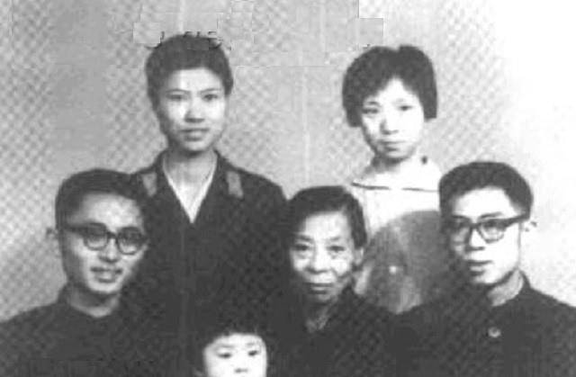 江姐的后人:儿子定居美国,孙子是哈佛大学博士,回国做贡献