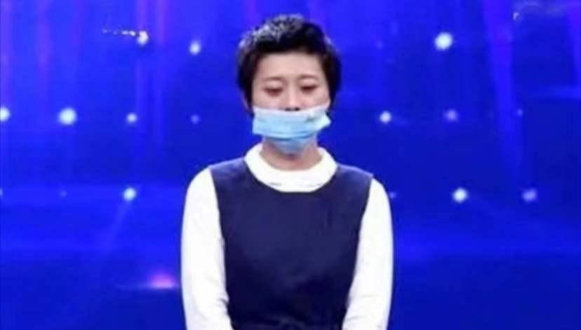 这位"老虎咬死游客事件"幸存者,至今没工作,最大的心愿是整容_赵青