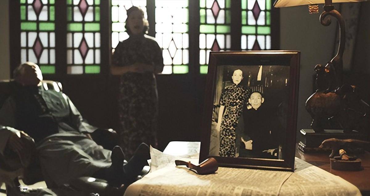 2017年杜月笙女儿再游上海,九旬老人提起陈年旧事,掩面而泣