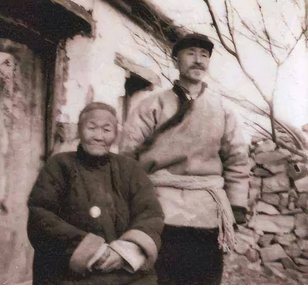 1985年退休厅长来到沂蒙山区,找到哑老太后跪地大哭:救命的娘啊