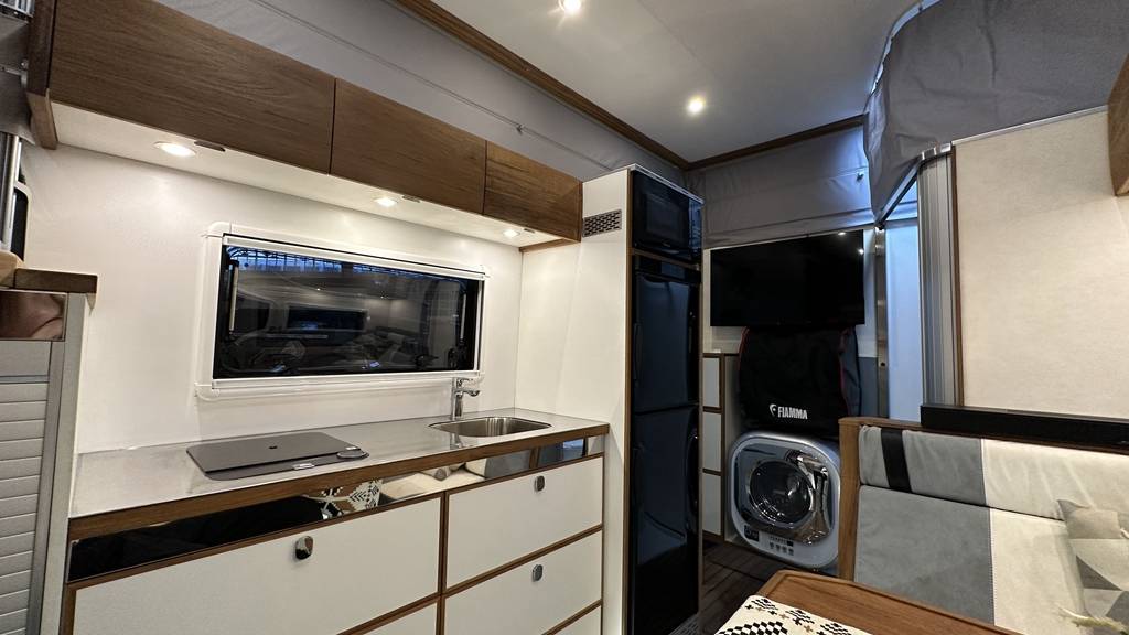 旅美奇域f150u四驱越野房车外观内饰合集