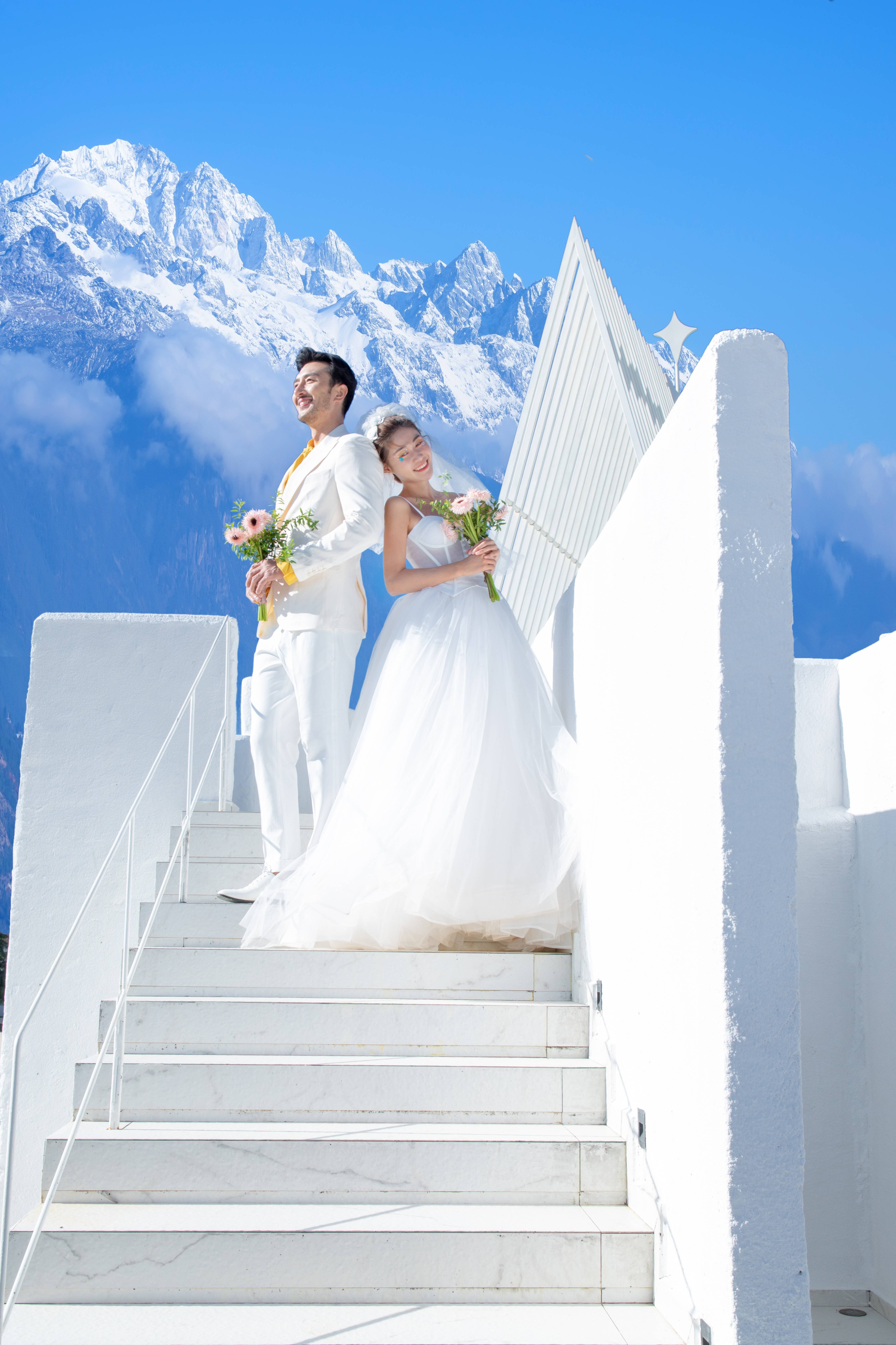 丽江婚纱摄影哪家好?丽江婚纱照哪家口碑好?