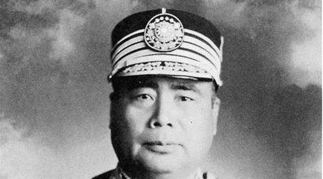 韩练成:深入龙潭虎穴的传奇将军