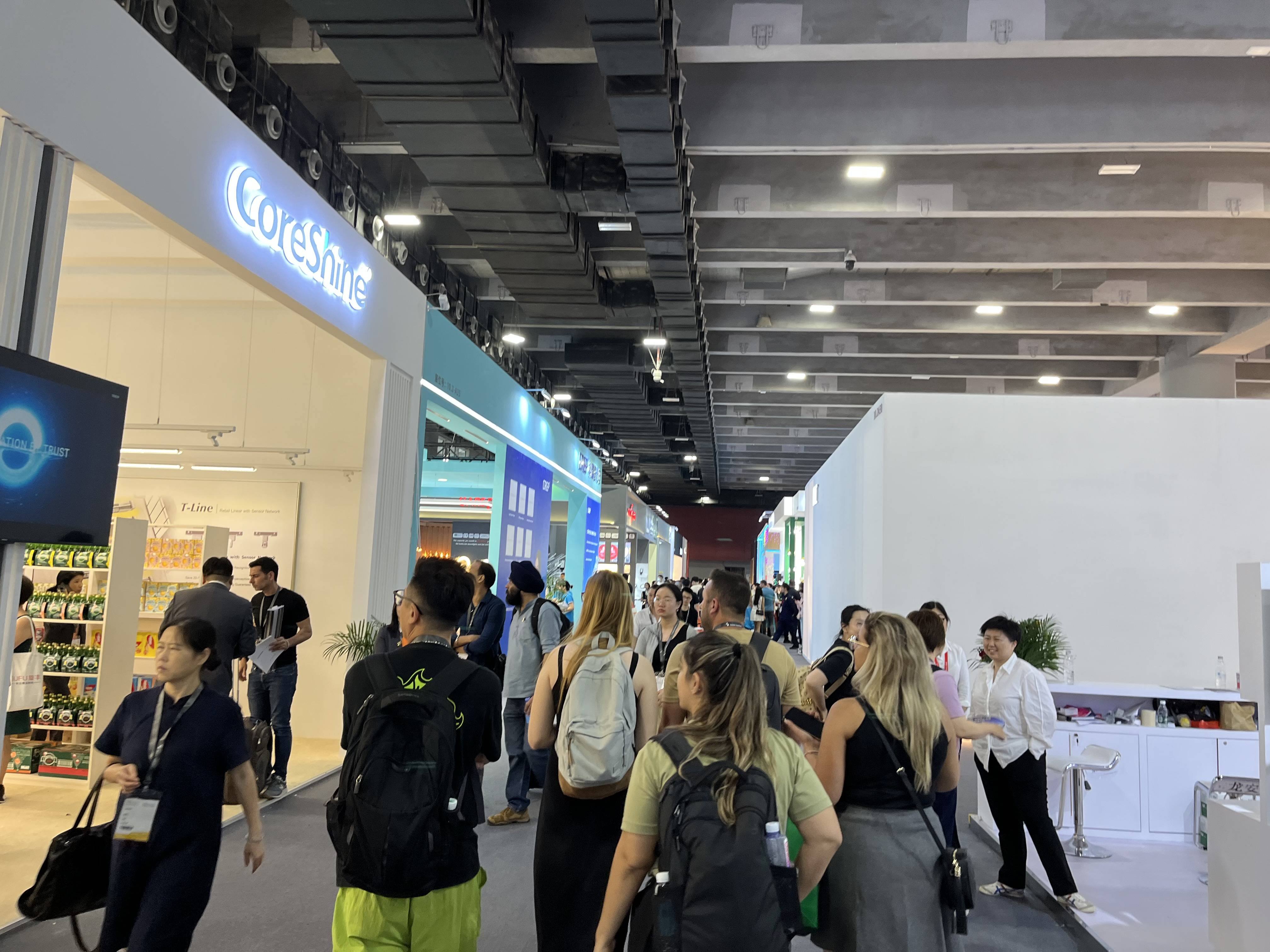 2024年广州国际照明展《光亚展》盛大开幕!