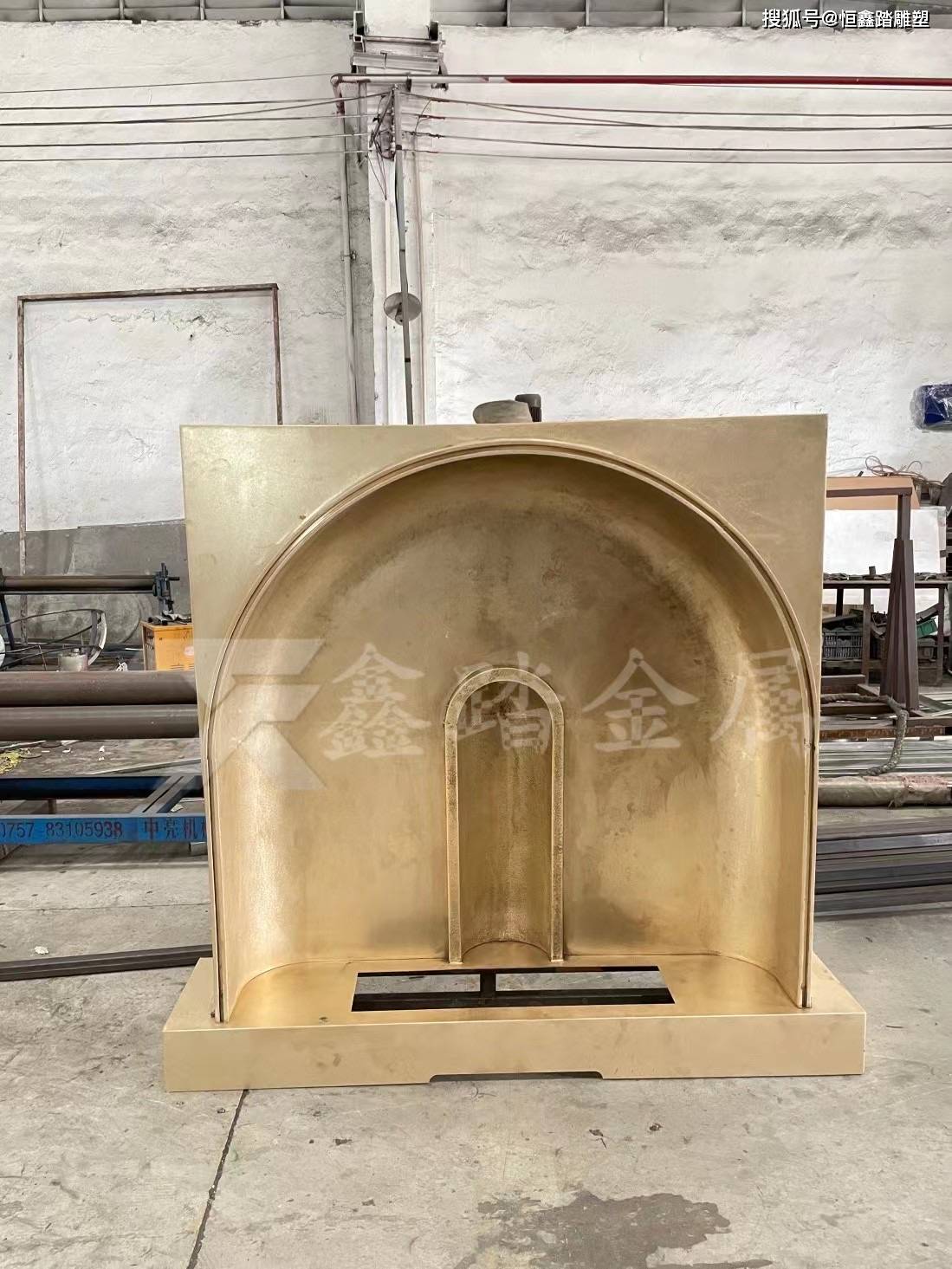黄铜异形壁炉 创意设计黄铜壁炉实景拍照