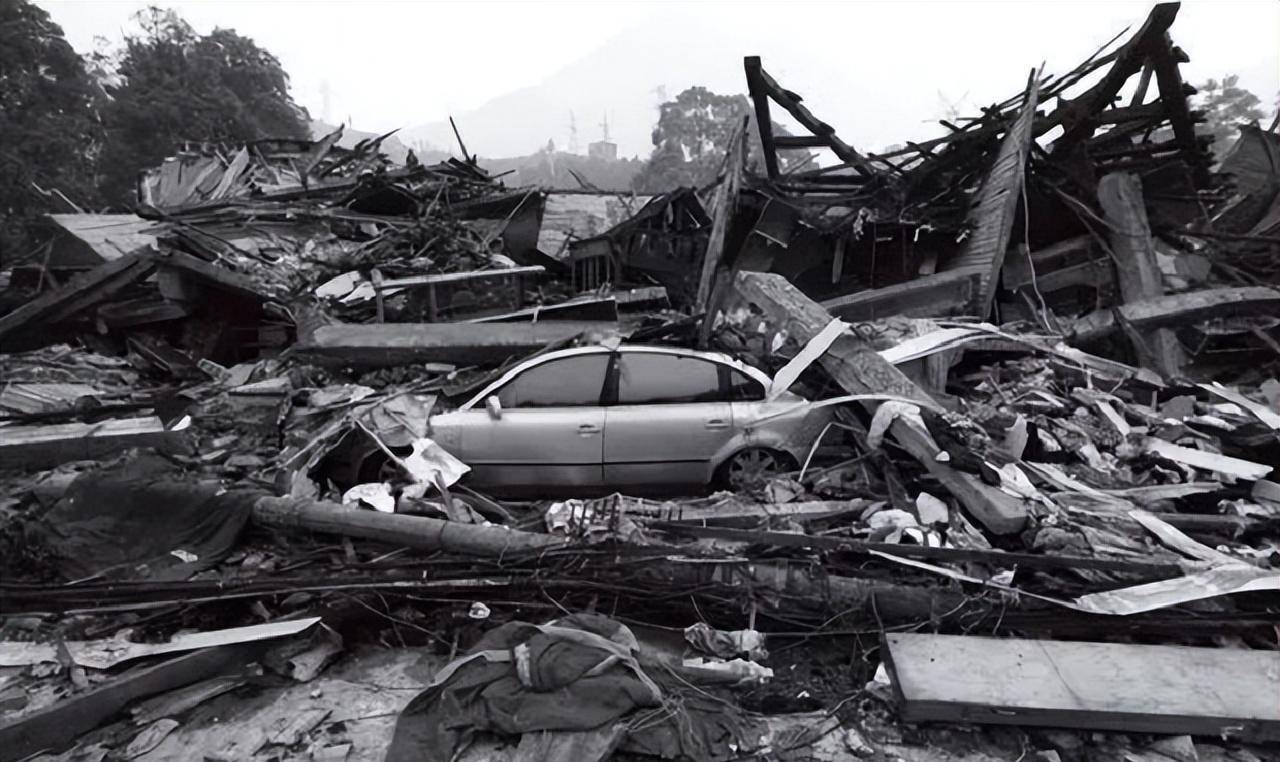 汶川大地震留下一辆"神车"!被纪念馆收藏,只因车牌太特殊