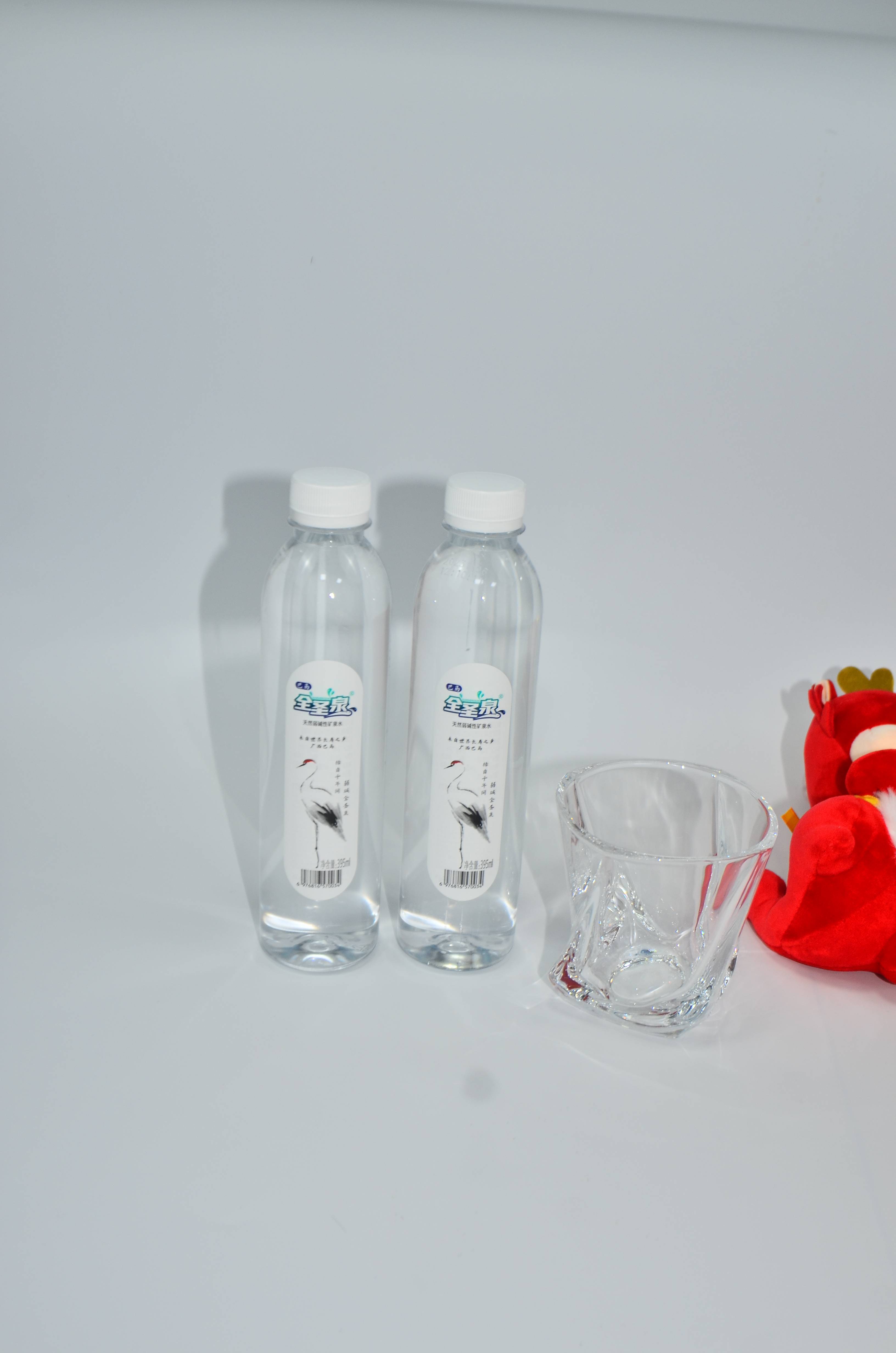 广西巴马全圣泉弱碱性矿泉水的介绍