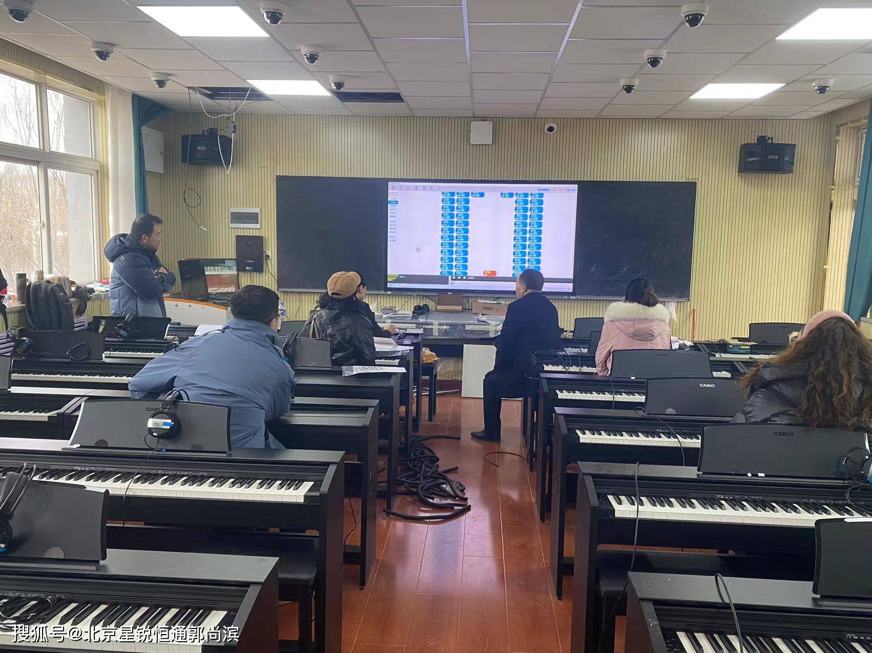 智慧音乐钢琴教室-多维度实现学生的音乐探索和学习