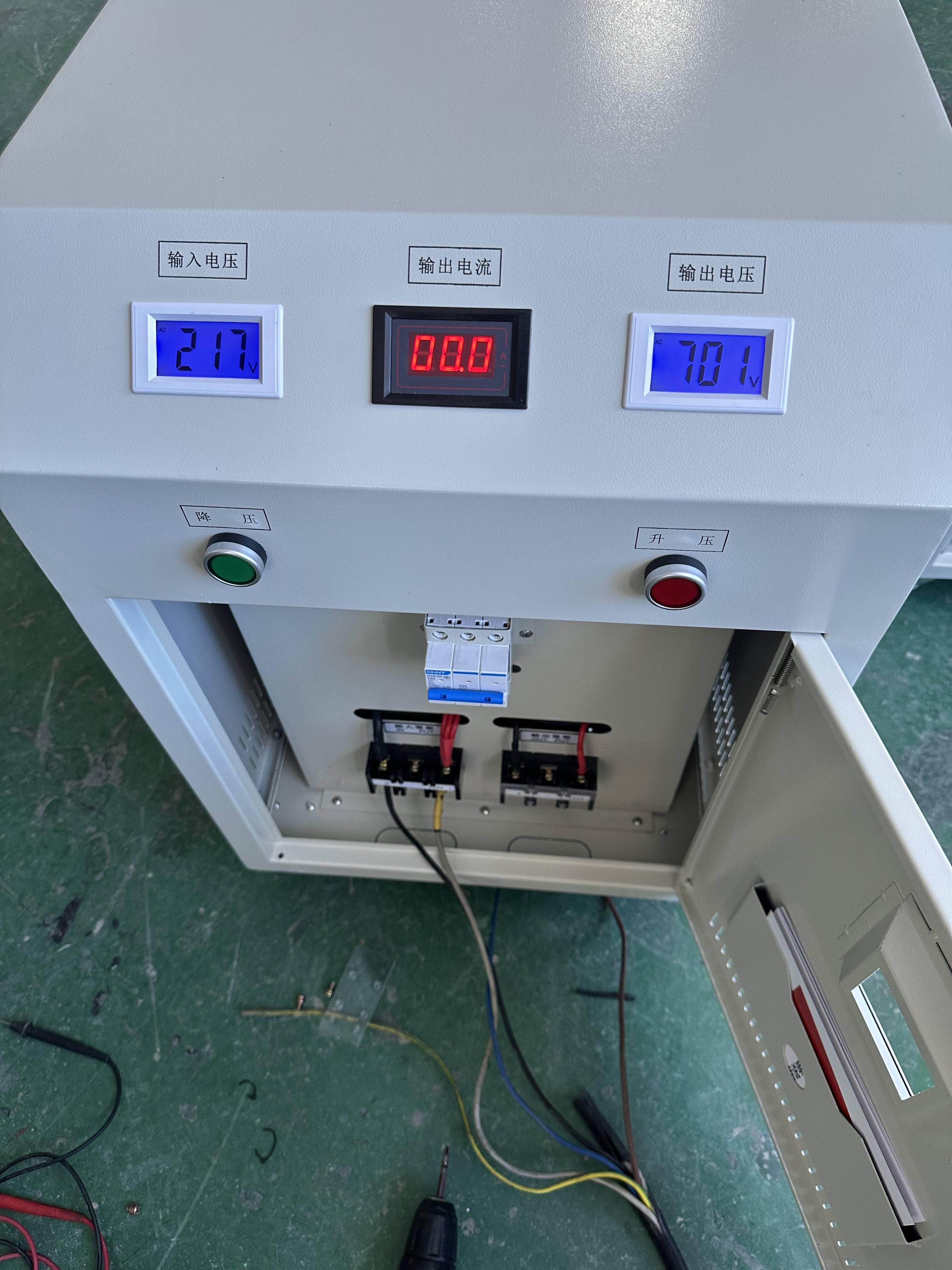 三相调压器15kw输入380v输出0-430v可调接触式调压器