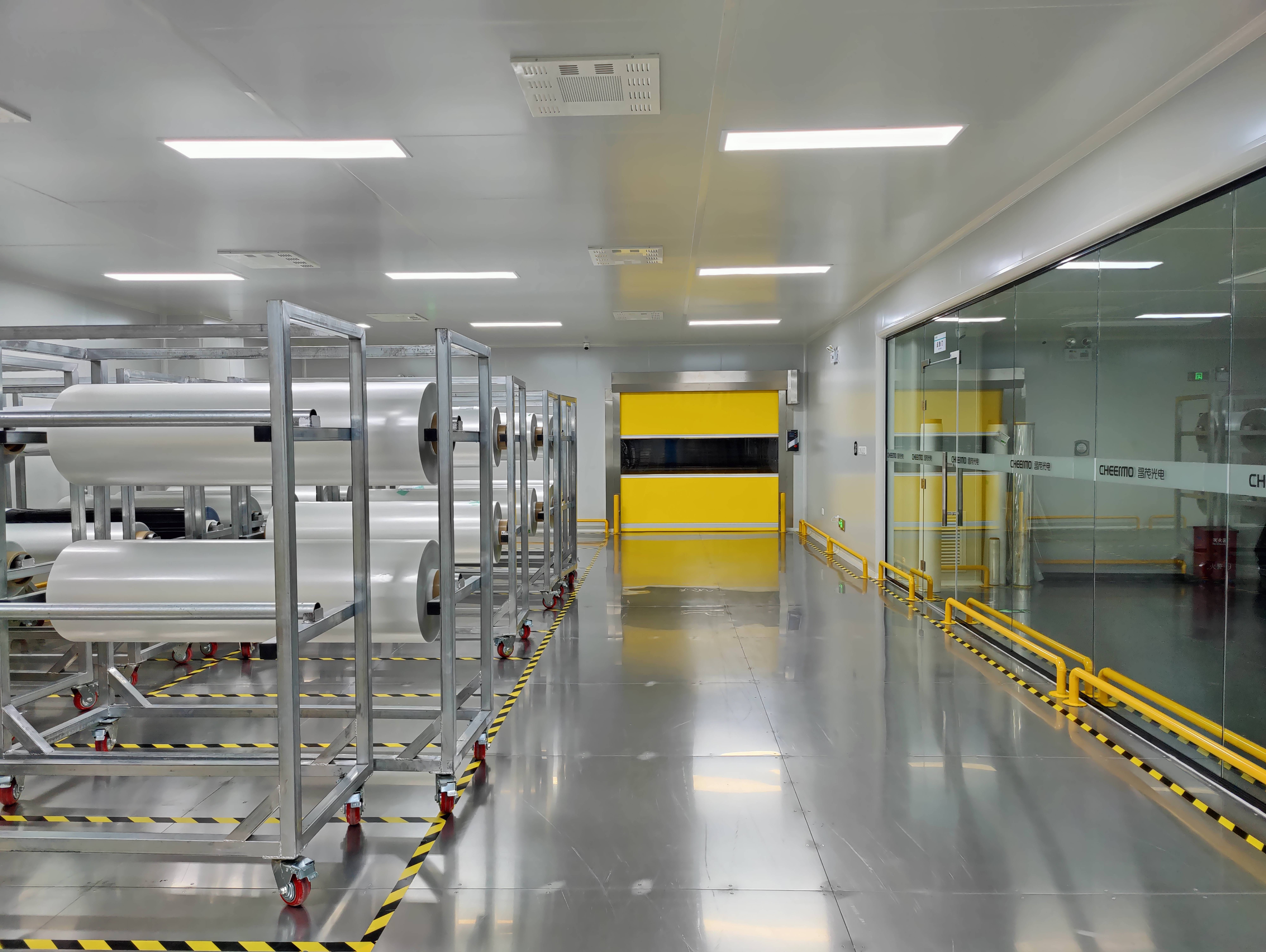 涂布无尘车间内为何快速卷帘门成为首选