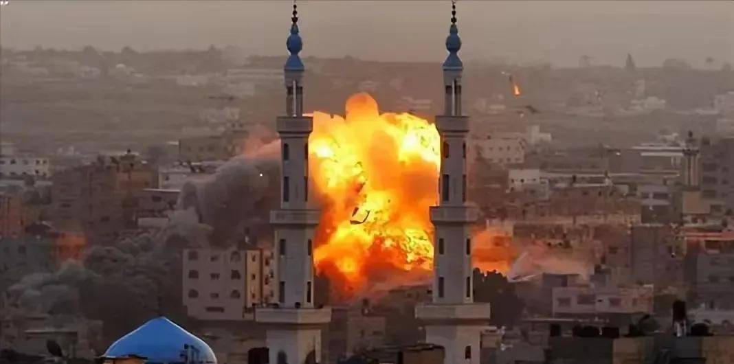 这种转变或许与当前复杂的国际局势有关,印度不希望因克什米尔问题而