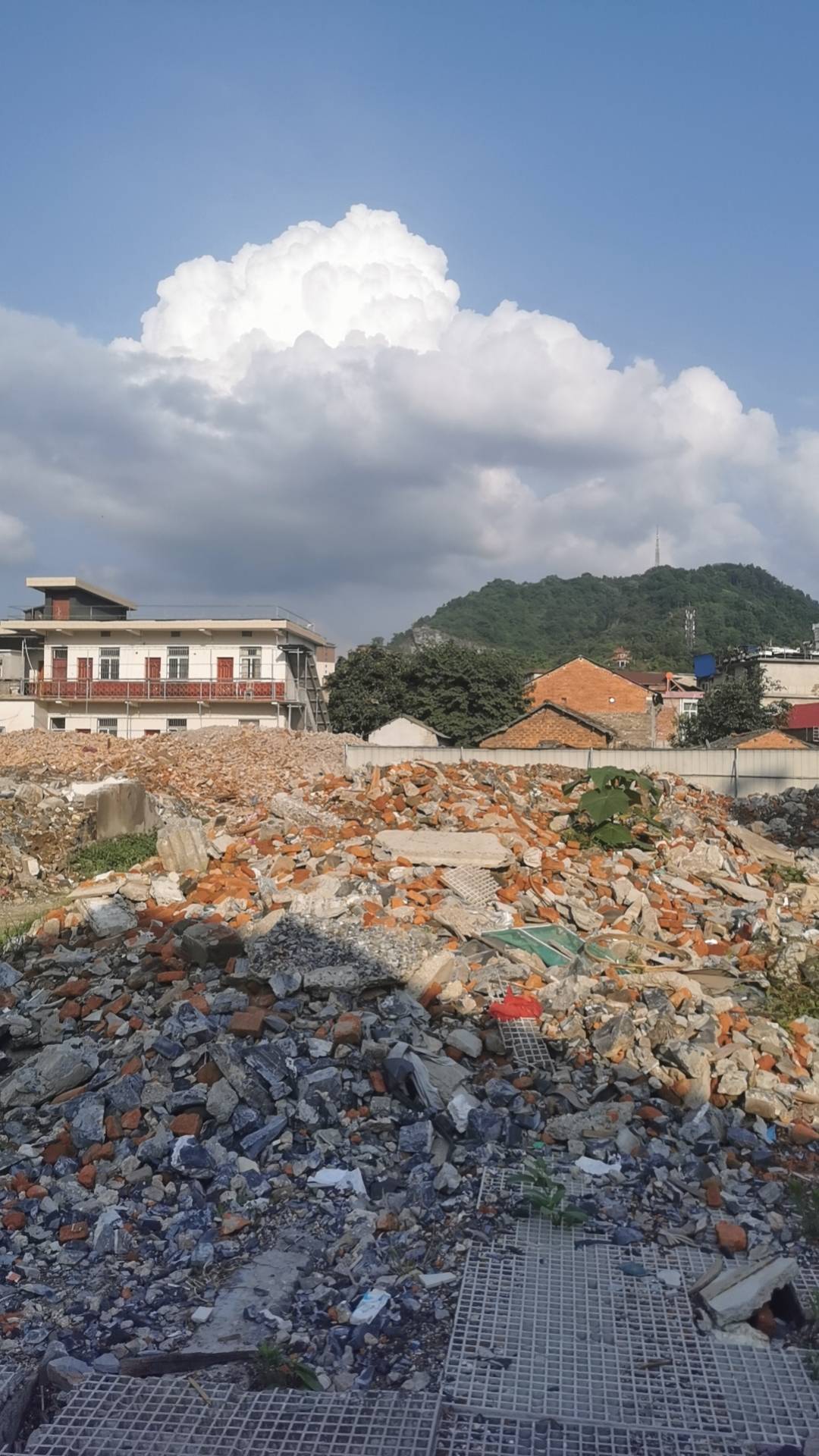 凯诺律师事务所:拆迁中,拆除房屋时都要履行哪些法定程序?