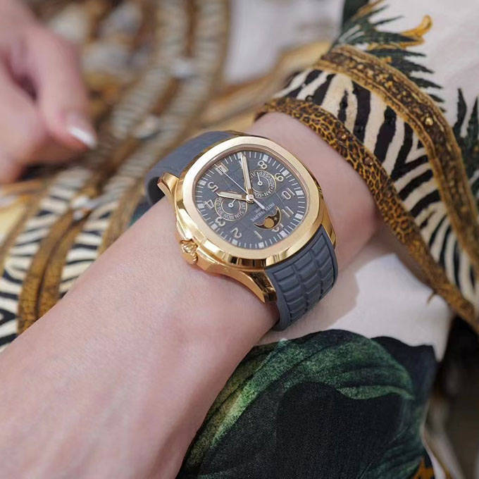 百达翡丽5261r-001蓝灰色布局精美非常赏心悦目女士aquanaut手表