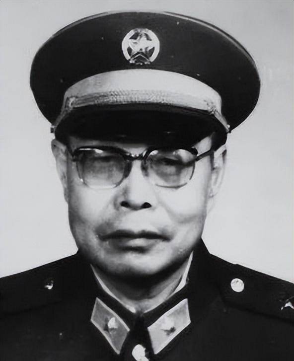 吴信泉伤心地给志司打报告,并命人准备好一口棺材,准备安葬王扶之.