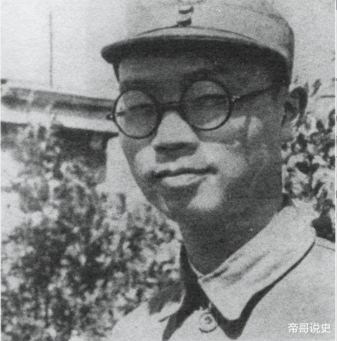 "刘厚总上任以后,对教导队的工作抓得很紧,但因为他此前一直在地方打