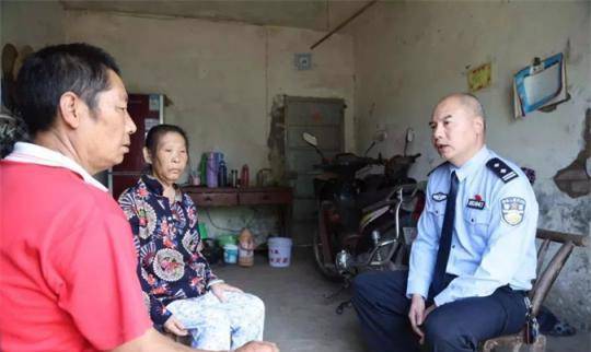 2012年东北出现一只大雕,连续攻击一村民,查出真相村民被判刑_杨海军