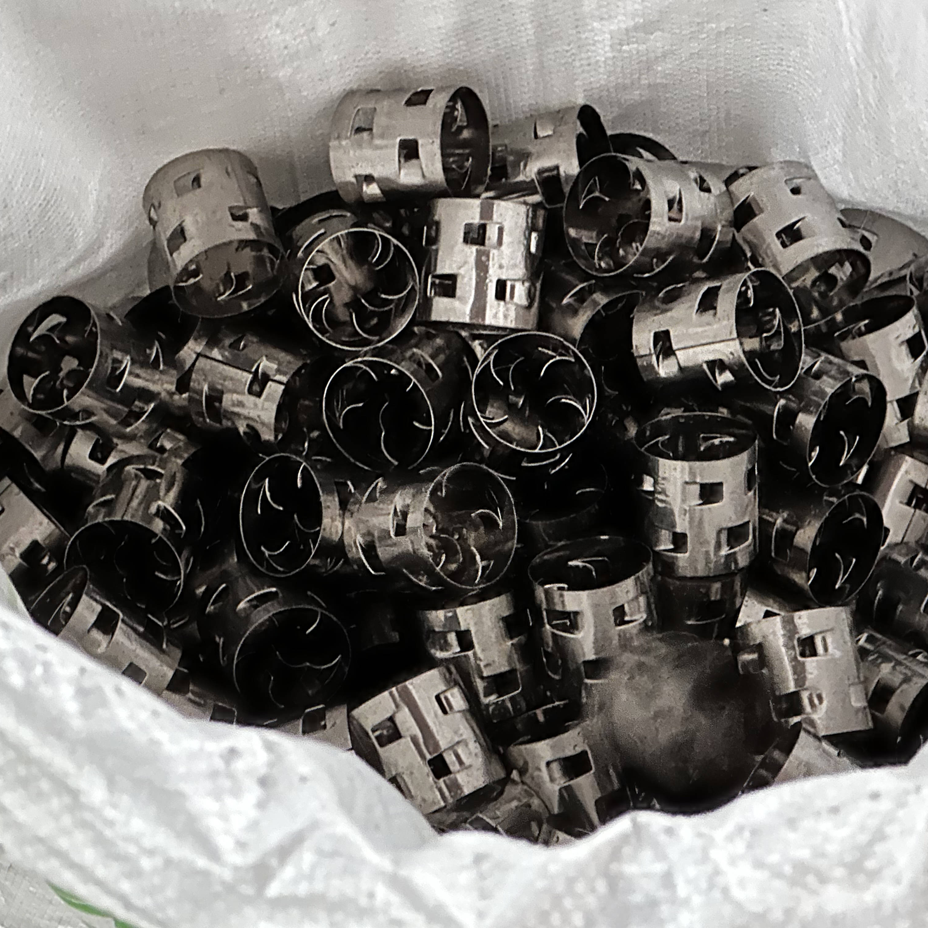 金属鲍尔环填料工作原理