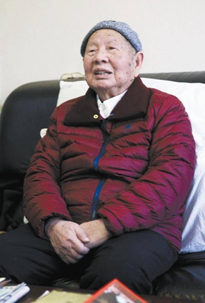 他54岁担任安徽省委书记,坚决支持万里推行农村改革,享年98岁