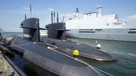 被称为幽灵潜艇,这艘国产潜艇从83年服役到了09年