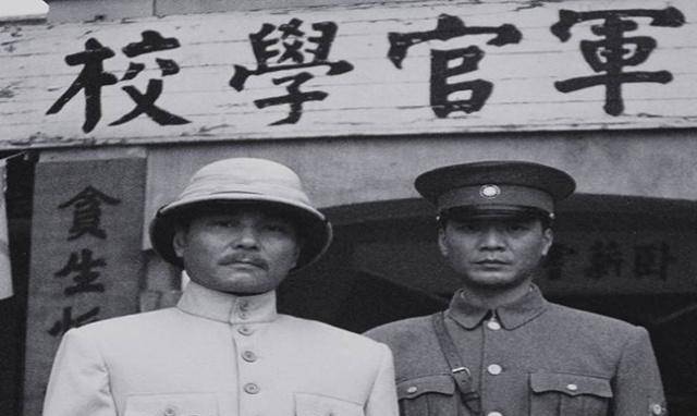 黄埔军校的学生也一样,他们满怀报国热情,从五湖四海而来,汇聚于这座