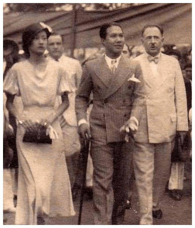 越南末代皇后阮友兰,颜值惊艳欧洲,被皇帝抛弃后生活得如何?