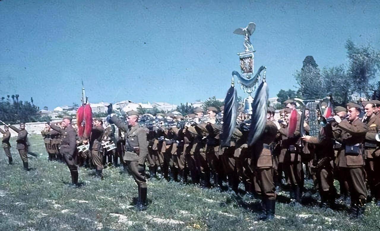 曾作为欧洲第一强国的西班牙,为何在二战中连吭一声都不敢?