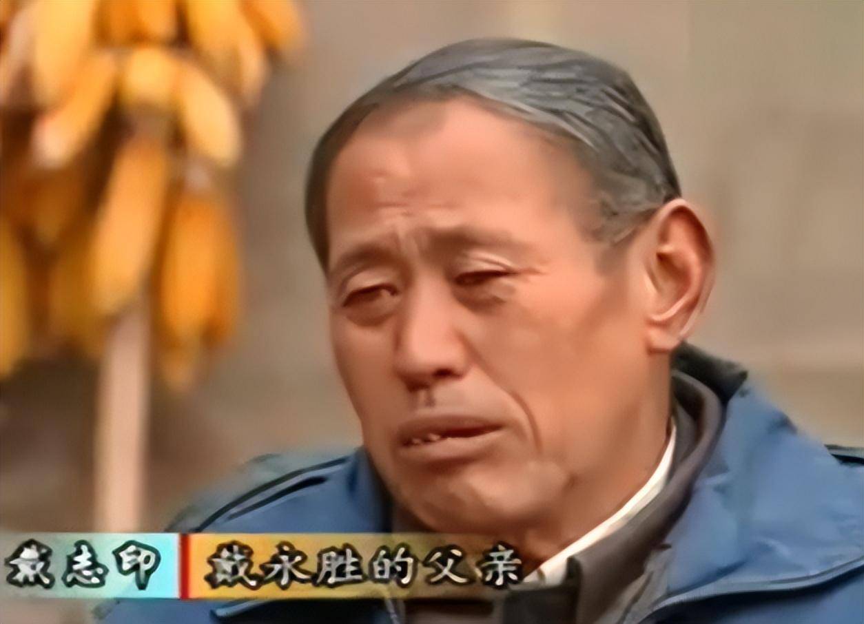 2001年,男子为救患癌母亲,3年走15省收集150个药方结局如何?