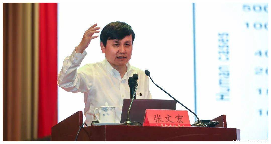 是你司马南,还是他张文宏?