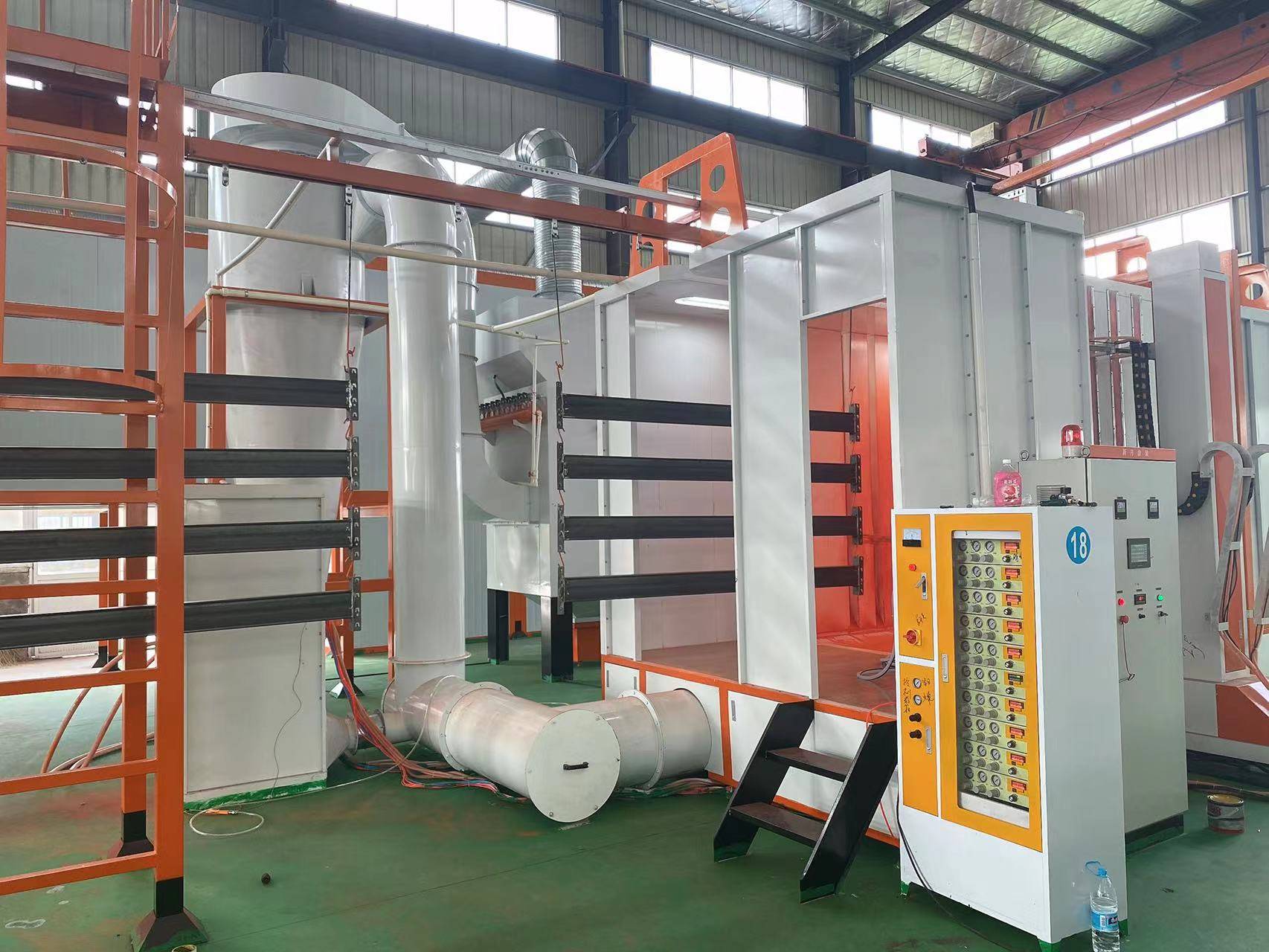 新泓泰涂装丨以专注的工匠精神坚守在喷塑流水线安装现场