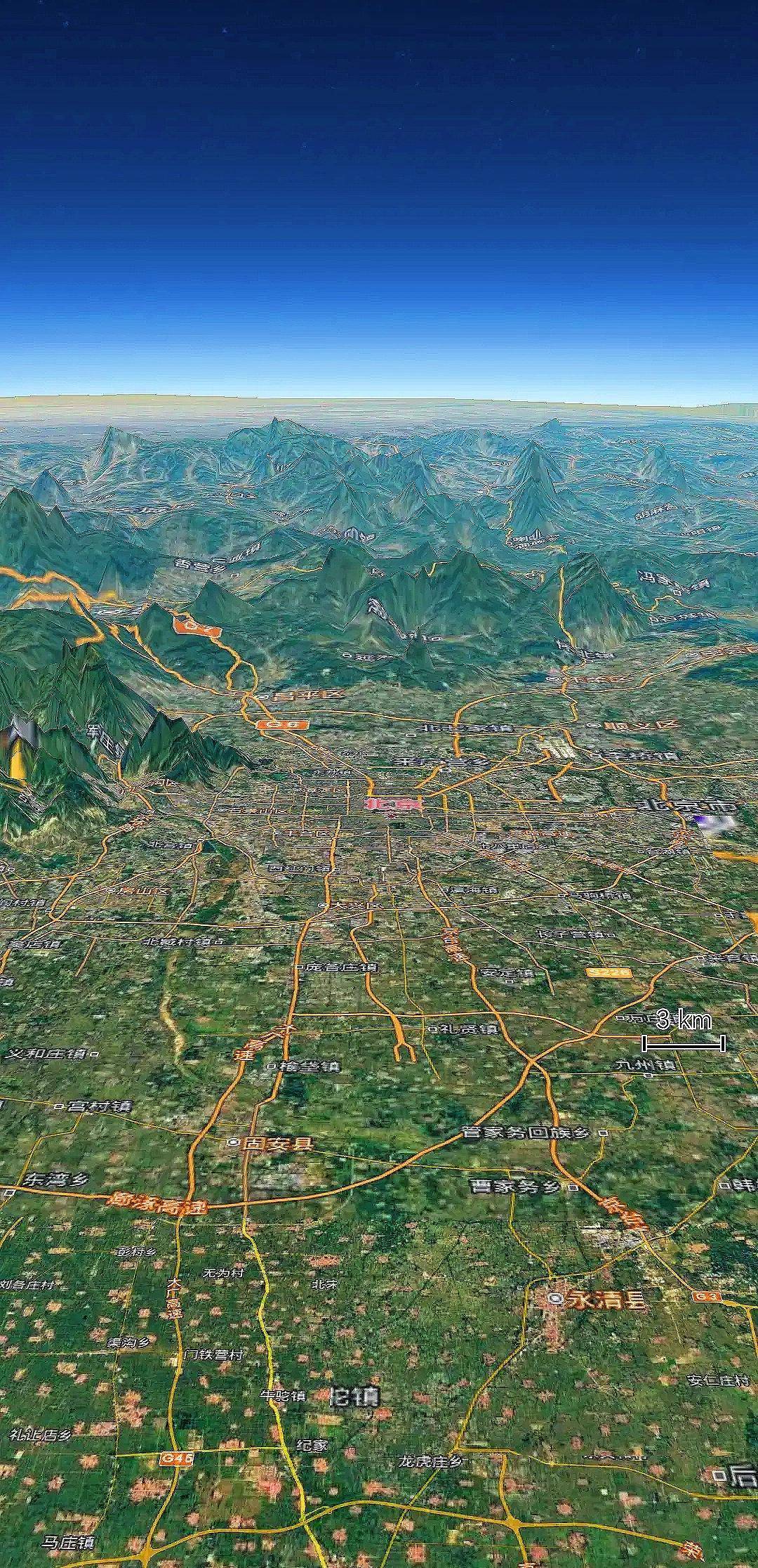 北京的地势因此永乐帝登基后,深感北平之重要,地形之固,关隘之险,人才