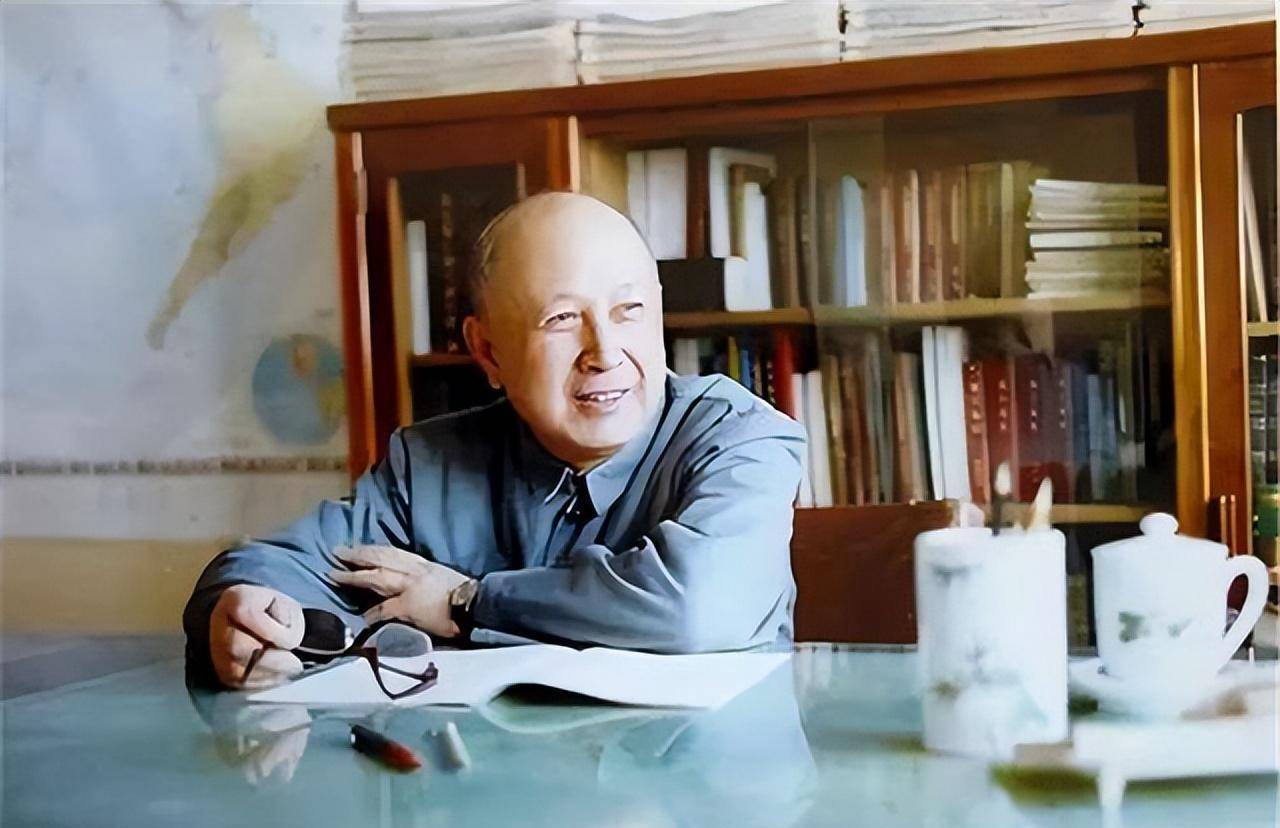 钱学森亲侄子,获诺贝尔后表示:我不是中国人,我在美国长大