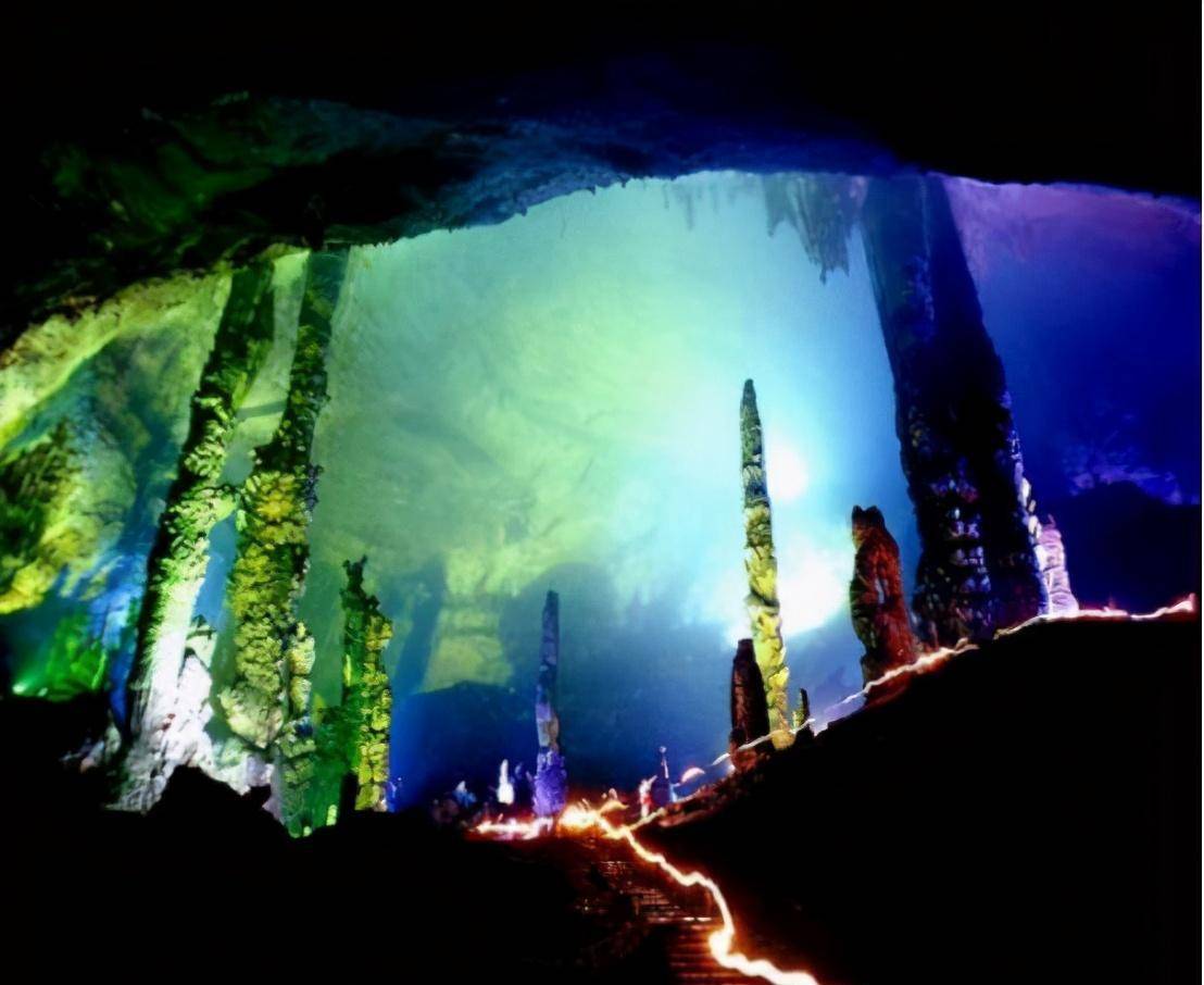 1983年昆明三学生遇险,被困九老洞十余天,因一个巧合而获救