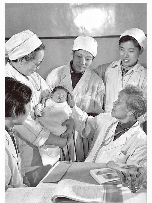 "万婴妈妈"林巧稚:为了妇女和儿童,放弃婚姻,挑战癌症