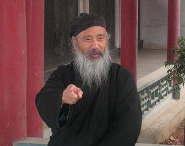 道长书法4字卖价16万,甚至破亿元,书法专家:毫无层次,看不懂_任法融