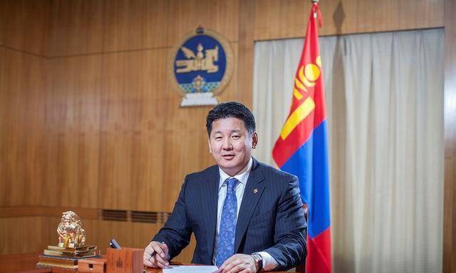 原创邻国新总统高票当选,上台后宣布:坚持对华友好_中国_蒙古_乌赫