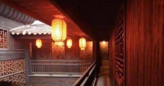 古代青楼中你所不知晓的秘密，除了“陪酒”，还有更变态的_手机搜狐网