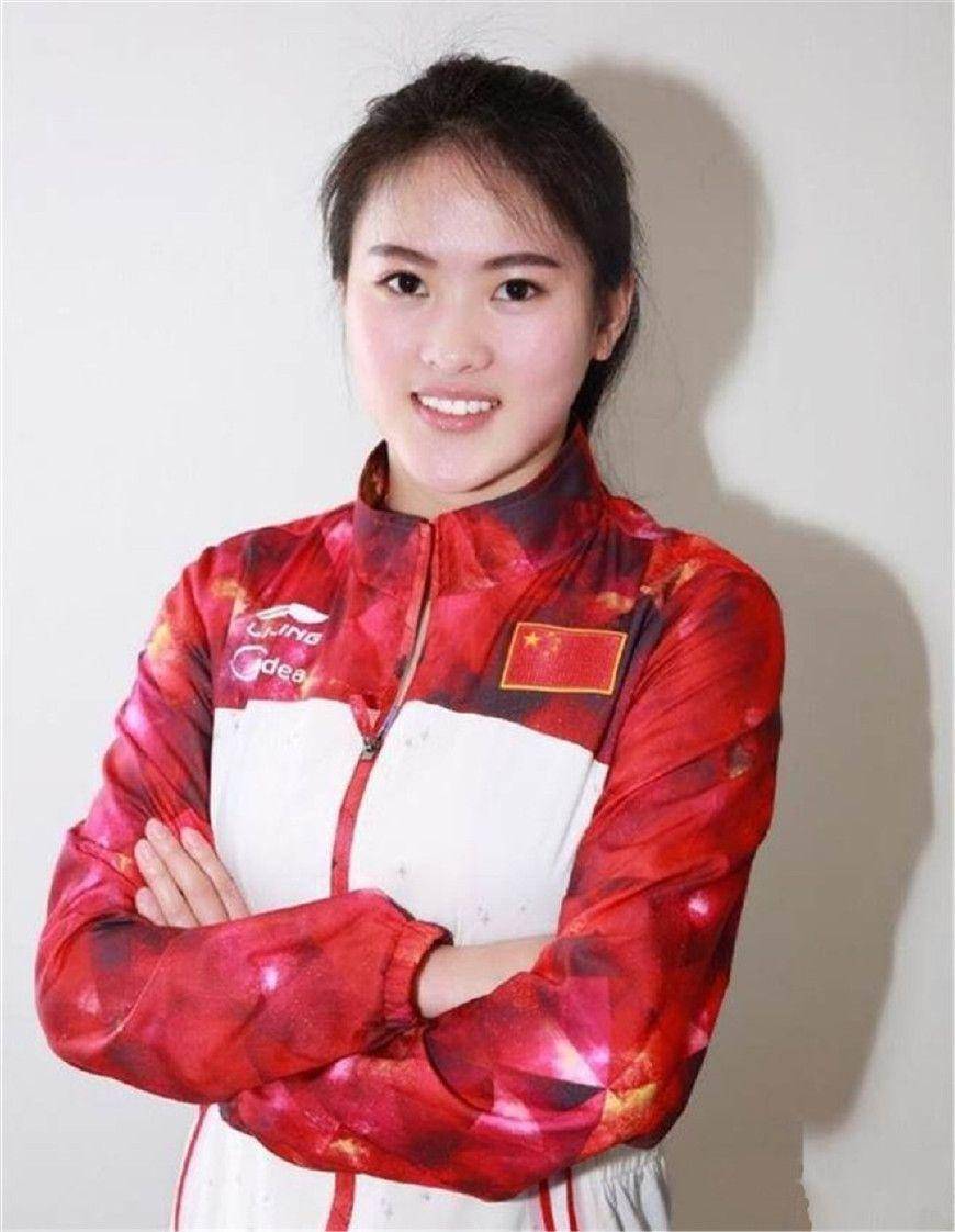 回顾"跳水女王"陈若琳:三岁被抛弃,24岁获奥运五金,父母求原谅