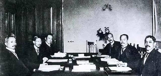 巴黎和会:中国山东,外蒙等,都没得到好的解决办法,可惜!