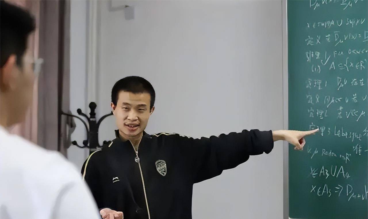 数学天才陶哲轩,8岁参加美国高考数学考760,24岁成为顶尖学教授