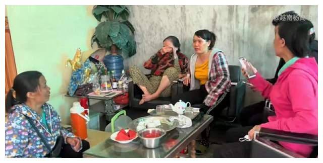 越南女嫁中国浙江时19岁,今年50岁了,通过自媒体找到了娘家…_杨高明