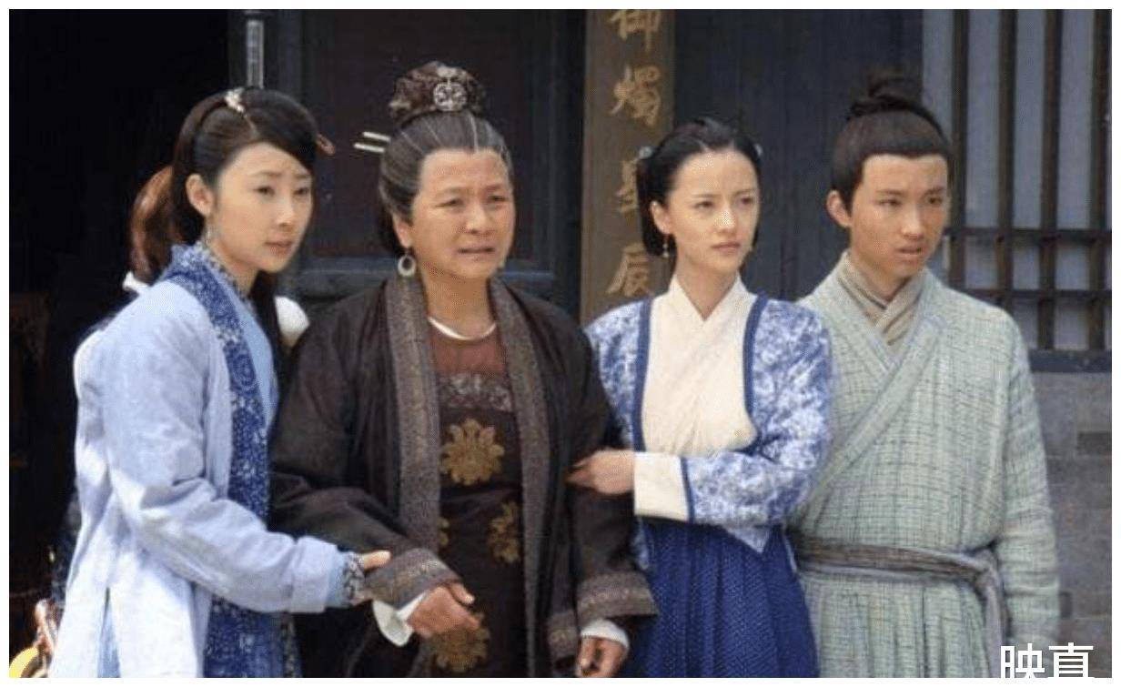 1129年, 岳飞妻子刘氏同人私奔,岳飞不怒,反而送了她500贯钱