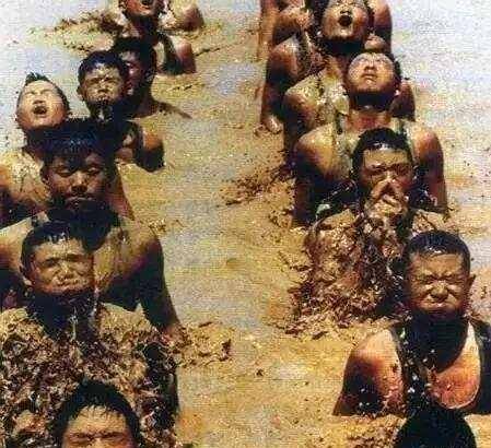 去世一年多了儿子做到了副师职_董万瑞_洪水_董三榕