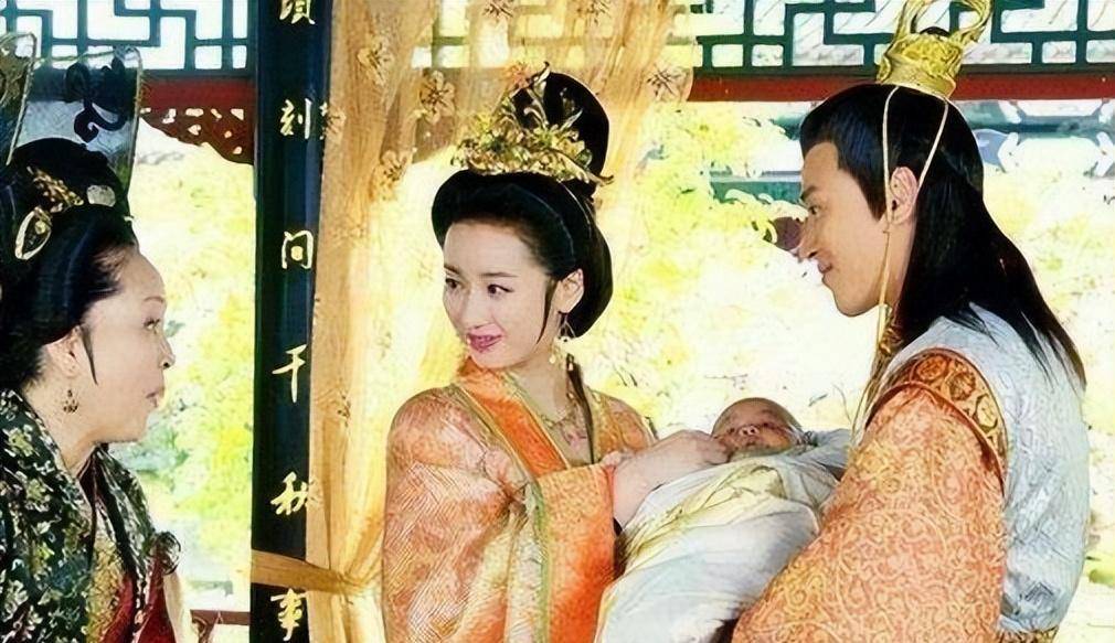 娶一个大17岁的女人为妃_朱见深_万贞儿_朱祁镇