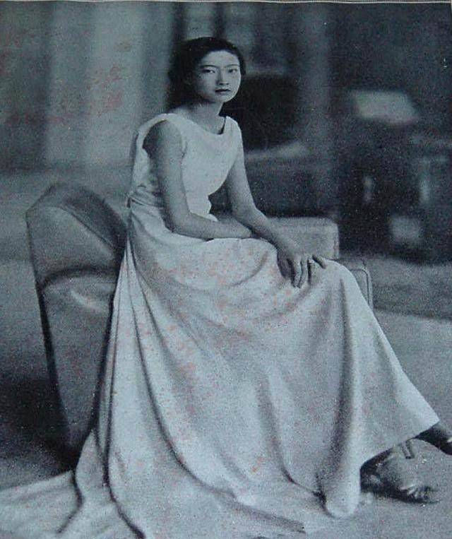 原创越南末代皇后,号称亚洲最美女人,渣男皇帝为娶她打破皇室家法