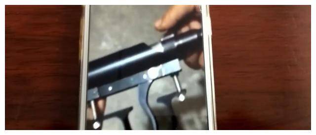 圈里看到的内容,或许在普通人看来,这些东西看上去就像是小孩子的玩具