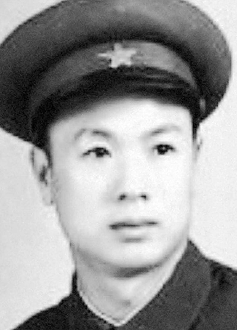 吴保山_雷锋_军区