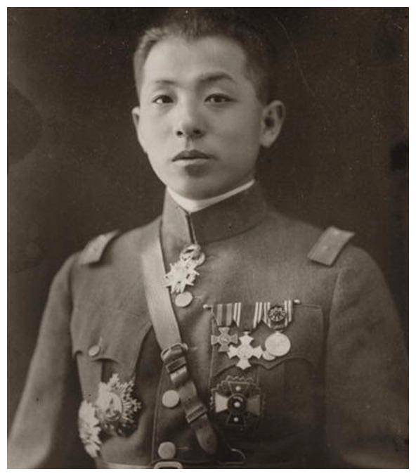 张学良和于凤至唯一的女儿,长相清秀,曾直言:这辈子只嫁给布衣